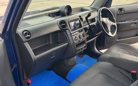 Toyota bB I рестайлинг, 2001 год, 490 000 рублей, 20 фотография