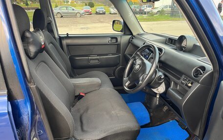 Toyota bB I рестайлинг, 2001 год, 490 000 рублей, 24 фотография