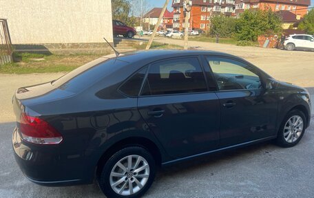 Volkswagen Polo VI (EU Market), 2013 год, 800 000 рублей, 2 фотография