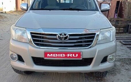 Toyota Hilux VII, 2013 год, 2 500 000 рублей, 1 фотография