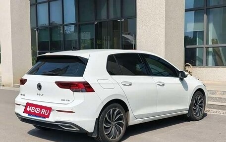 Volkswagen Golf VIII, 2021 год, 1 685 775 рублей, 4 фотография