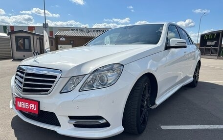 Mercedes-Benz E-Класс, 2012 год, 1 350 000 рублей, 1 фотография