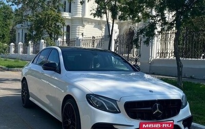 Mercedes-Benz E-Класс, 2018 год, 2 850 000 рублей, 1 фотография