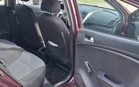 Hyundai Solaris II рестайлинг, 2013 год, 760 000 рублей, 7 фотография