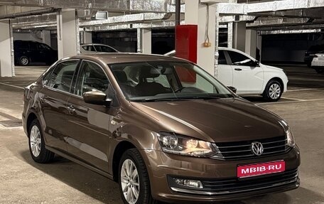 Volkswagen Polo VI (EU Market), 2015 год, 1 100 000 рублей, 1 фотография