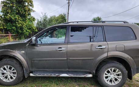 Mitsubishi Pajero Sport II рестайлинг, 2014 год, 1 550 000 рублей, 1 фотография