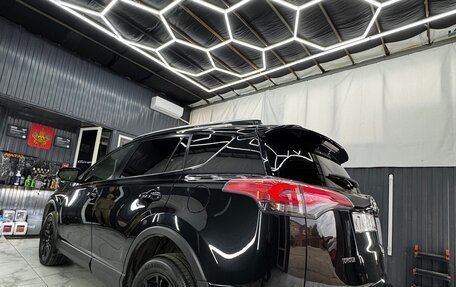 Toyota RAV4, 2015 год, 2 350 000 рублей, 2 фотография