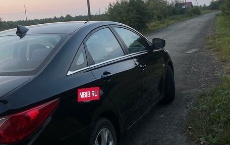 Hyundai Sonata VI, 2010 год, 950 000 рублей, 4 фотография