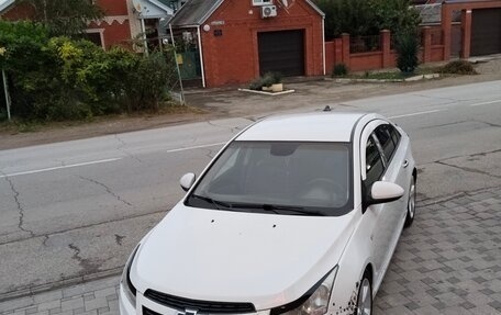 Chevrolet Cruze II, 2013 год, 850 000 рублей, 2 фотография