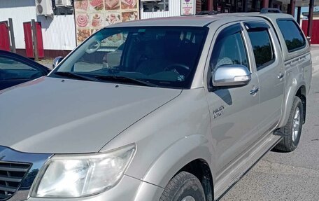 Toyota Hilux VII, 2013 год, 2 500 000 рублей, 2 фотография