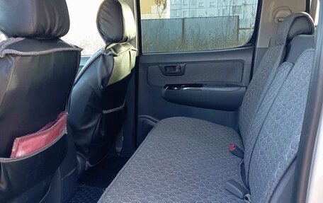 Toyota Hilux VII, 2013 год, 2 500 000 рублей, 13 фотография