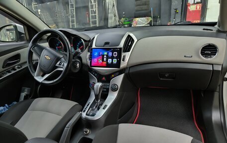 Chevrolet Cruze II, 2013 год, 799 999 рублей, 8 фотография
