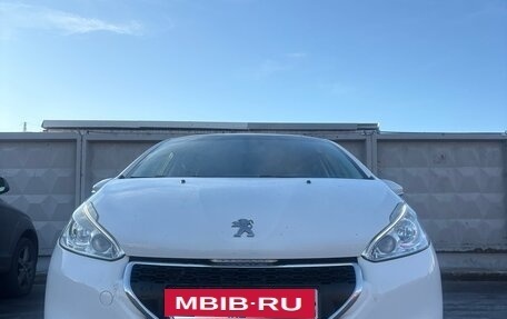 Peugeot 208 II, 2014 год, 700 000 рублей, 2 фотография