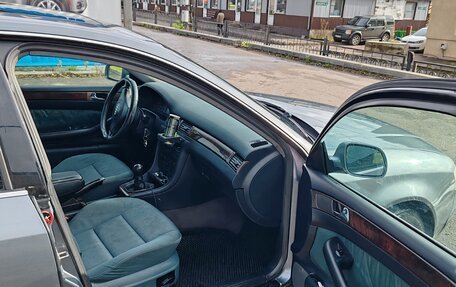 Audi A6, 1998 год, 370 000 рублей, 15 фотография