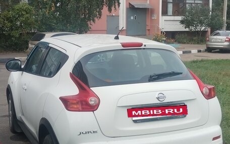 Nissan Juke II, 2011 год, 700 000 рублей, 2 фотография