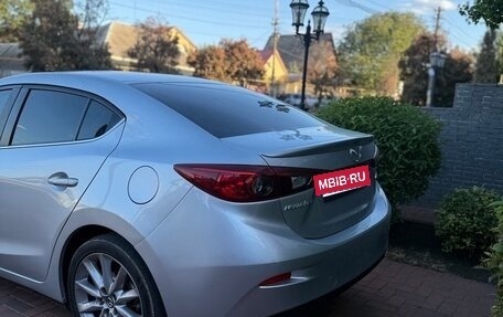 Mazda 3, 2018 год, 1 800 000 рублей, 2 фотография