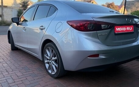 Mazda 3, 2018 год, 1 800 000 рублей, 9 фотография