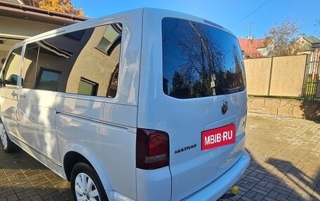 Volkswagen Multivan T5, 2013 год, 2 600 000 рублей, 4 фотография