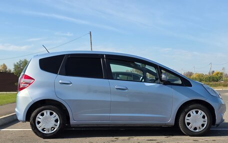 Honda Fit III, 2008 год, 650 000 рублей, 2 фотография