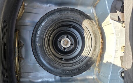 Honda Fit III, 2008 год, 650 000 рублей, 16 фотография