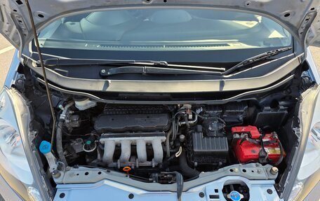 Honda Fit III, 2008 год, 650 000 рублей, 19 фотография