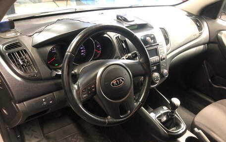 KIA Cerato III, 2010 год, 600 000 рублей, 4 фотография