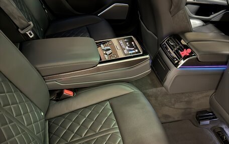 Audi S8, 2020 год, 13 250 000 рублей, 18 фотография