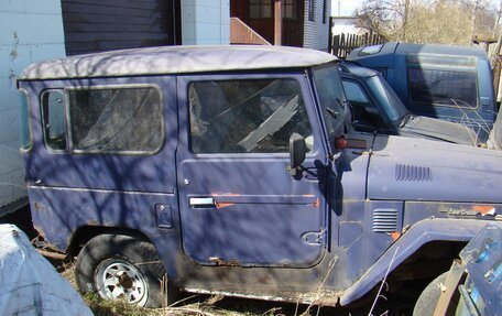 Toyota Land Cruiser 40, 1978 год, 750 000 рублей, 6 фотография