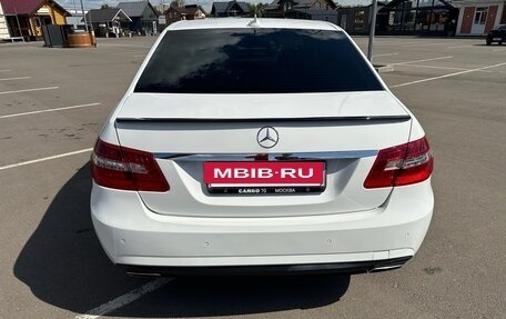 Mercedes-Benz E-Класс, 2012 год, 1 350 000 рублей, 7 фотография