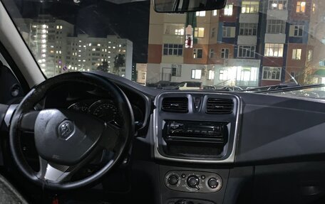 Renault Logan II, 2017 год, 545 000 рублей, 9 фотография