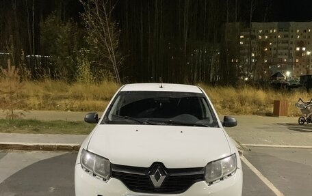 Renault Logan II, 2017 год, 545 000 рублей, 3 фотография