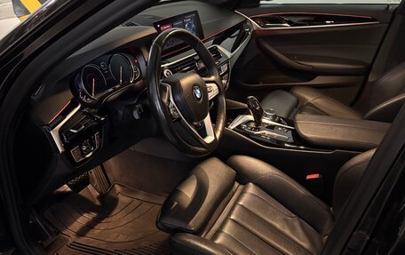 BMW 5 серия, 2019 год, 3 950 000 рублей, 27 фотография