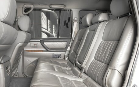 Toyota Land Cruiser 100 рестайлинг 2, 2005 год, 1 810 000 рублей, 12 фотография