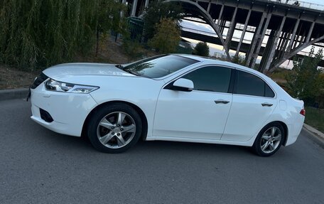 Honda Accord VIII рестайлинг, 2012 год, 1 170 000 рублей, 9 фотография