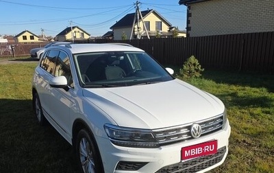 Volkswagen Tiguan II, 2018 год, 2 470 000 рублей, 1 фотография