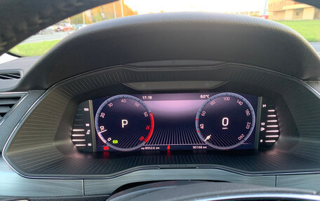 Skoda Superb III рестайлинг, 2021 год, 2 400 000 рублей, 20 фотография