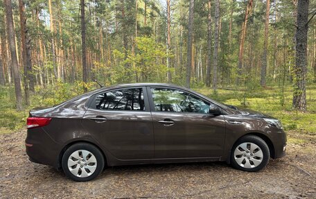 KIA Rio III рестайлинг, 2016 год, 1 090 000 рублей, 4 фотография