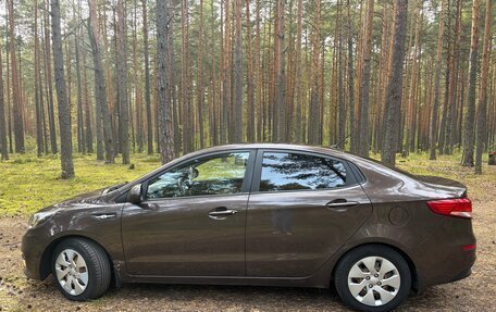 KIA Rio III рестайлинг, 2016 год, 1 090 000 рублей, 3 фотография