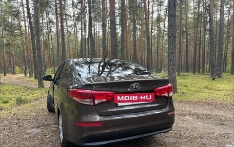 KIA Rio III рестайлинг, 2016 год, 1 090 000 рублей, 7 фотография