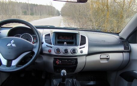 Mitsubishi L200 IV рестайлинг, 2010 год, 1 150 000 рублей, 7 фотография