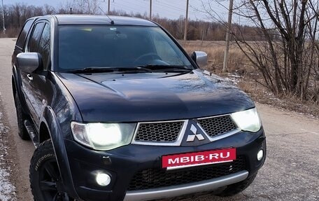 Mitsubishi L200 IV рестайлинг, 2010 год, 1 150 000 рублей, 9 фотография