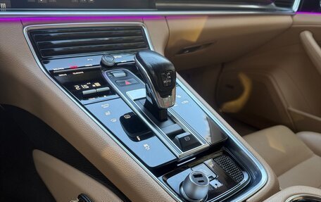 Porsche Panamera II рестайлинг, 2017 год, 5 300 000 рублей, 7 фотография