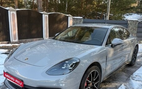 Porsche Panamera II рестайлинг, 2017 год, 5 300 000 рублей, 3 фотография