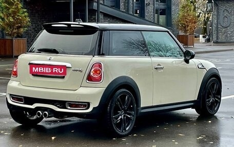 MINI Hatch, 2011 год, 1 140 000 рублей, 19 фотография