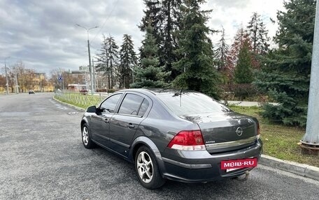 Opel Astra H, 2011 год, 580 000 рублей, 4 фотография
