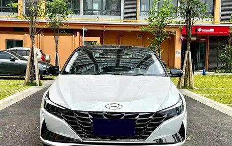 Hyundai Elantra, 2022 год, 1 190 077 рублей, 2 фотография