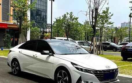 Hyundai Elantra, 2022 год, 1 190 077 рублей, 3 фотография