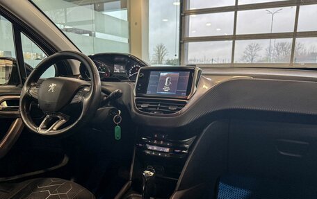 Peugeot 2008 II, 2014 год, 1 135 000 рублей, 8 фотография