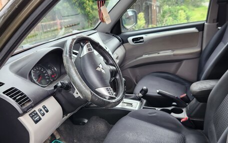 Mitsubishi Pajero Sport II рестайлинг, 2014 год, 1 550 000 рублей, 5 фотография