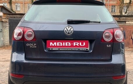 Volkswagen Golf VI, 2011 год, 850 000 рублей, 2 фотография